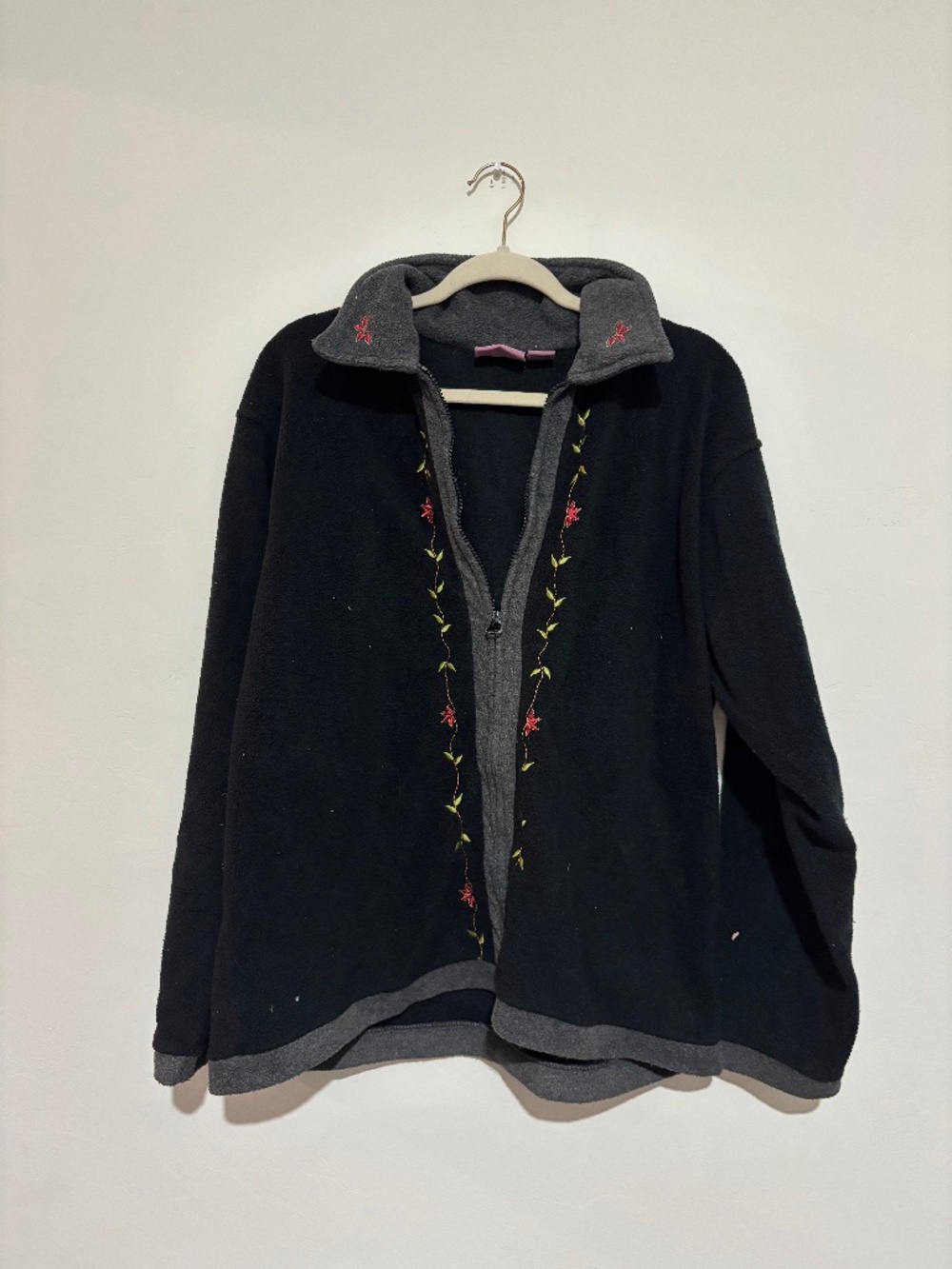 Premier Black Full Zip Fleece Jacket with Flower Embroidery - Women's XL